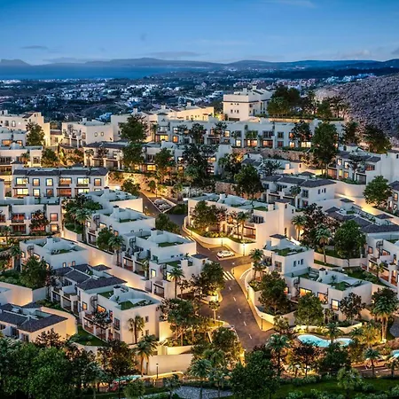 Blue Horizon Penthouse Adventure Meets Luxury 454 Apartment Estepona