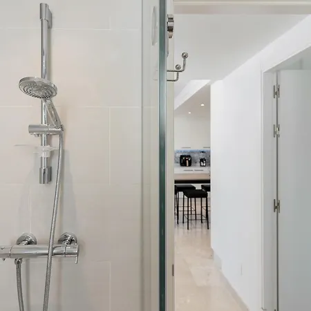 Blue Horizon Penthouse Adventure Meets Luxury 454 Apartment